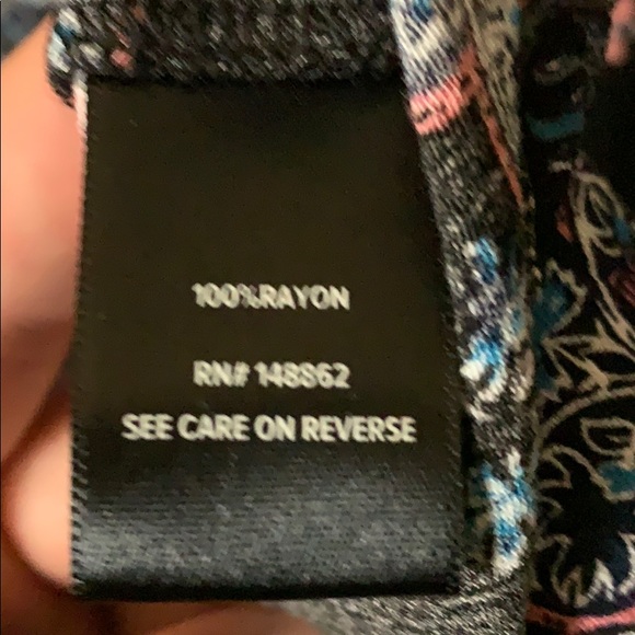 ➕Torrid Button Down Print Tunic Size 0X - Picture 8 of 8